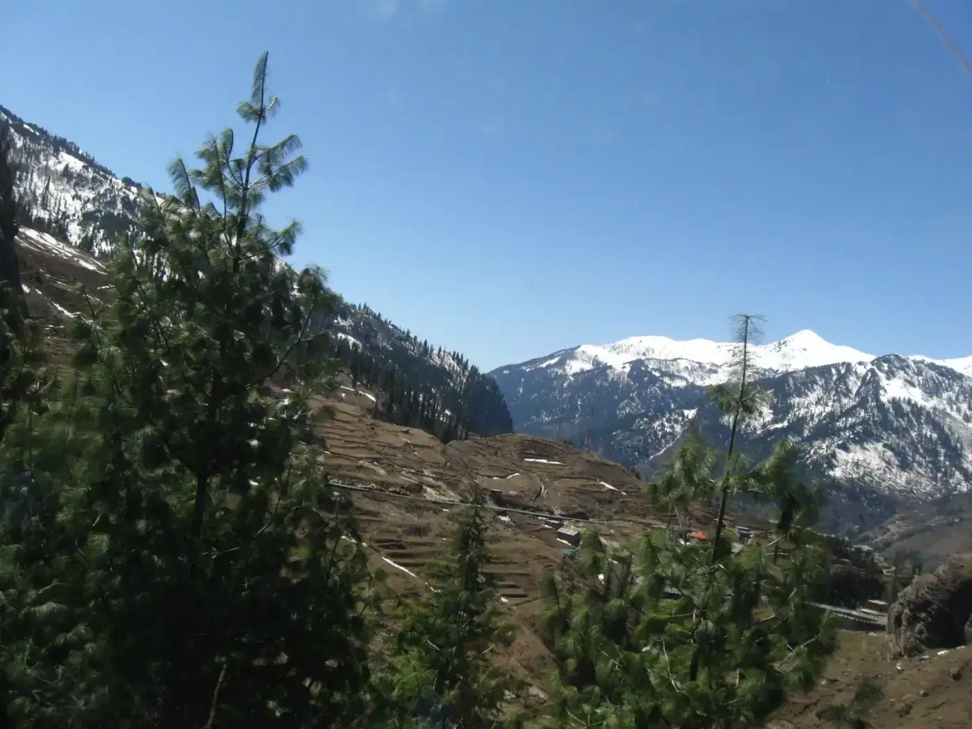 Mountain scenery in Solang Valley near Manali